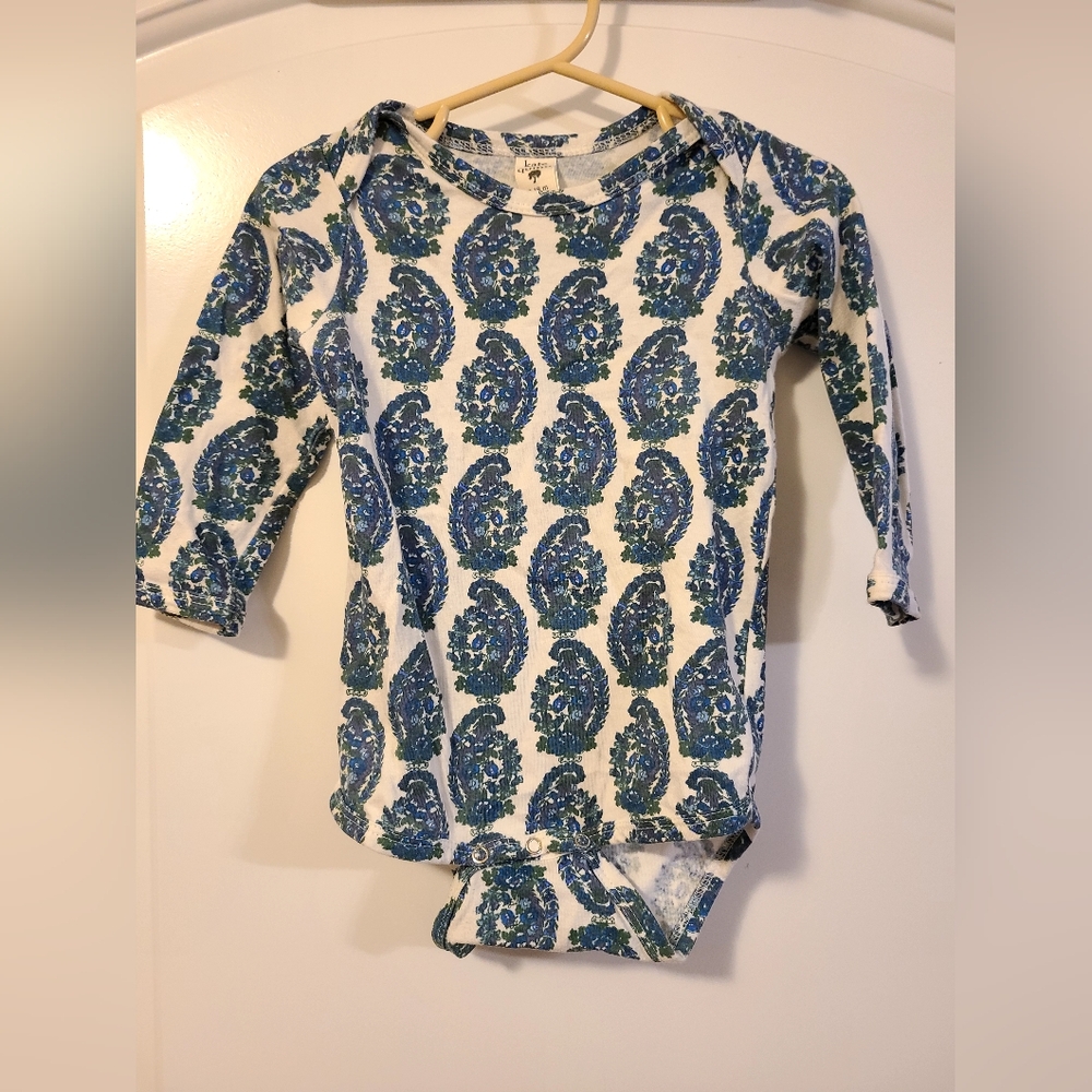 Kate Quinn long sleeve onesie 🪻💙
